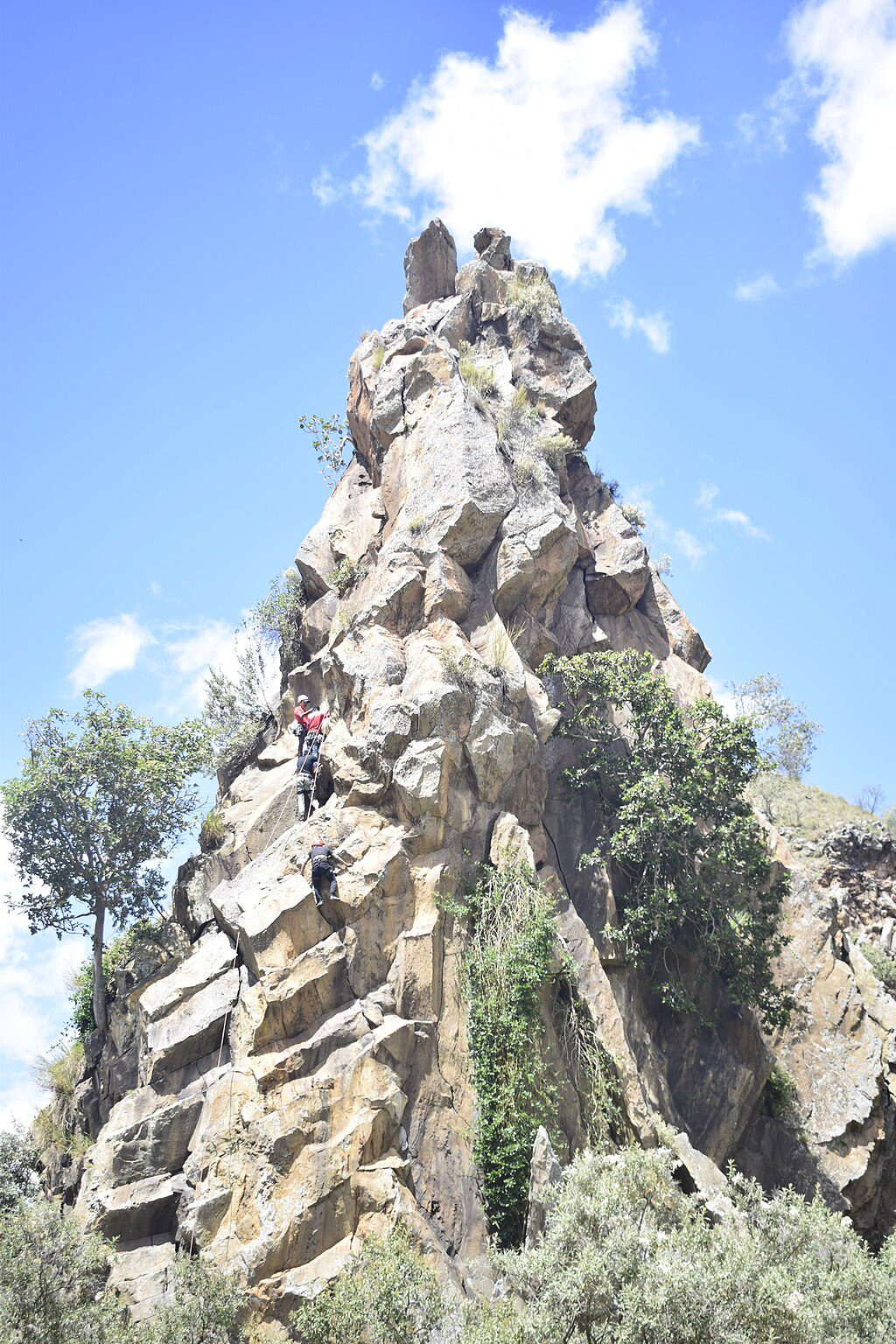Hell's Gate, Kenya || Volcanic towers climbing above a wildlife reserve || https://www.thecrag.com/en/climbing/kenya/nairobi/area/2229789159