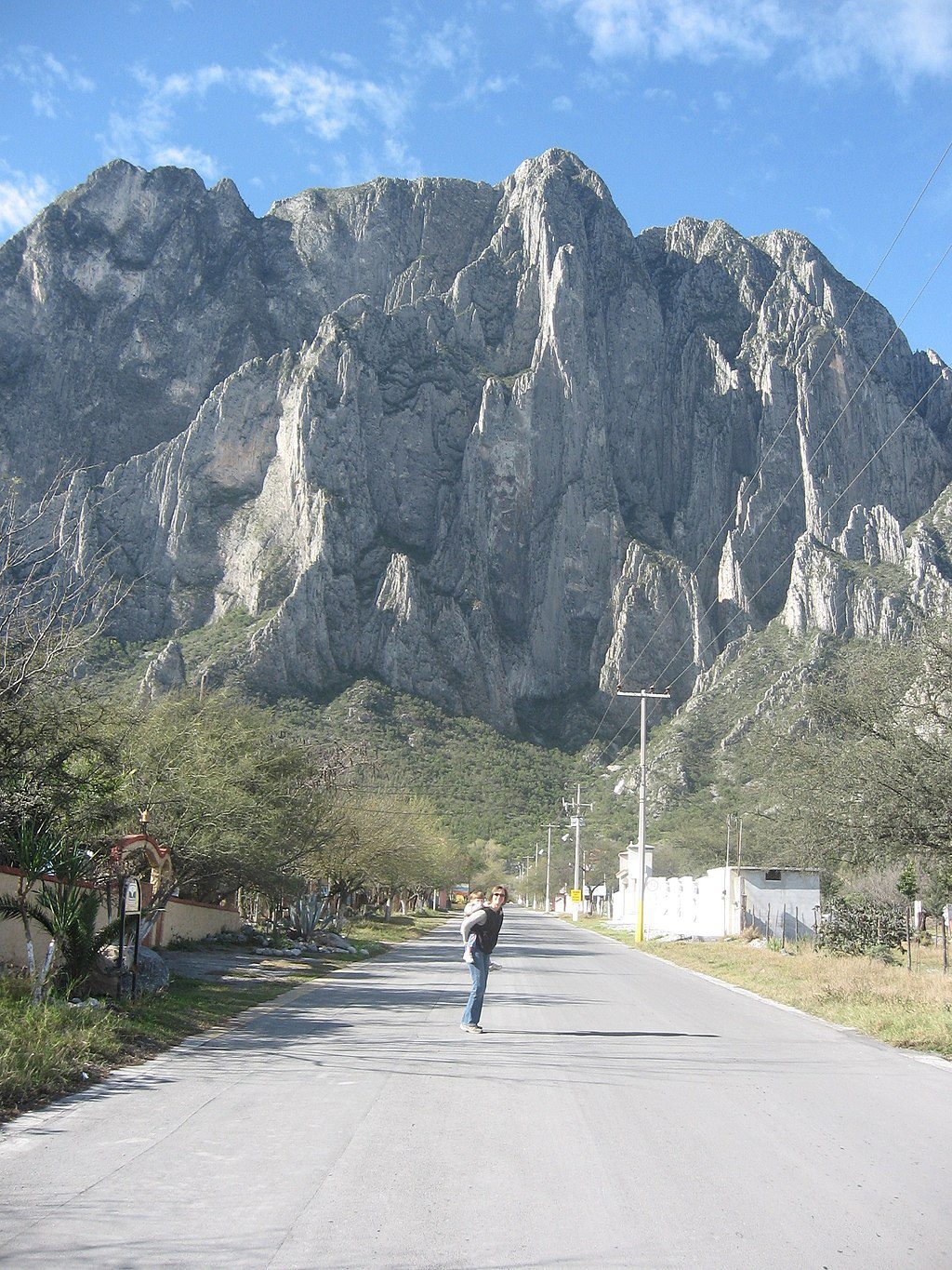 Potrero Chico, Mexico || Massive limestone walls above a canyon town || https://www.thecrag.com/es/escalar/mexico/el-potrero-chico